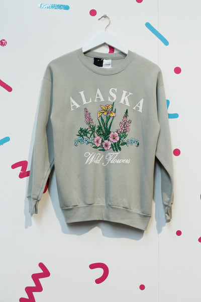 Boutique Vintage 1990's Alaska Sweat Top